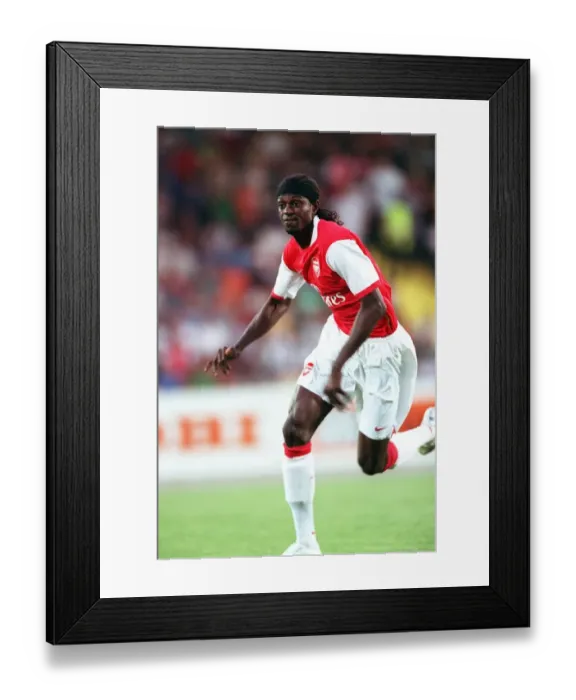 Framed Print : Emmanuel Adebayor (Arsenal) Framed Print : Emmanuel Adebayor (Arsenal)
