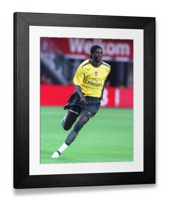 Framed Print : Arsenal's Pre-Season Triumph: A 3-0 Victory Over AZ Alkmaar, Holland, 2006