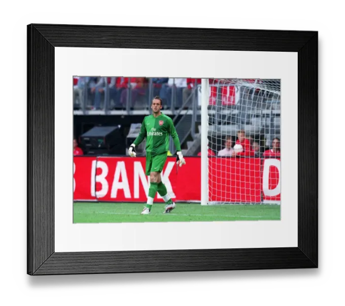 Framed Print : Arsenal's 3-0 Victory Over AZ Alkmaar in Pre-Season Friendly