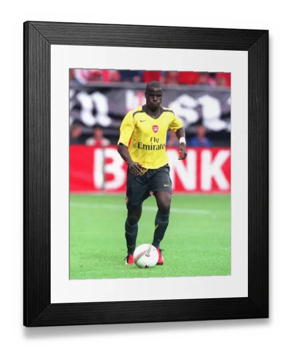 Framed Print : Arsenal's Pre-Season Victory: 3-0 Over AZ Alkmaar, Holland, 2006