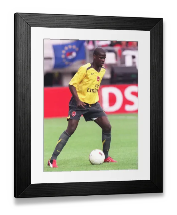 Framed Print : Arsenal's Pre-Season Triumph: 3-0 Over AZ Alkmaar, 2006