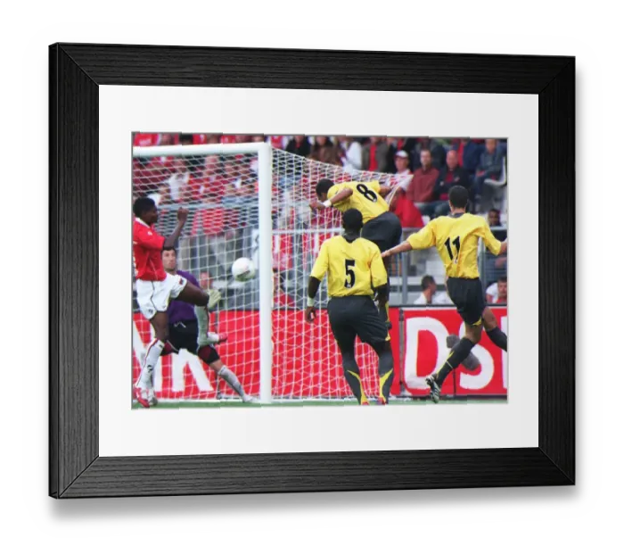 Framed Print : Arsenal's Pre-Season Victory: 3-0 Against AZ Alkmaar, Holland, 2006