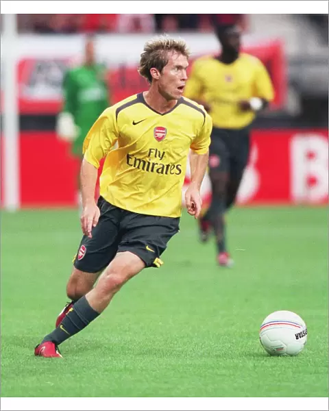 Arsenal Crushes AZ Alkmaar 3-0 in Pre-Season Friendly (2006)