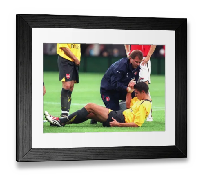 Framed Print : Arsenal Thrash AZ Alkmaar 3-0: Pre-Season Dominance
