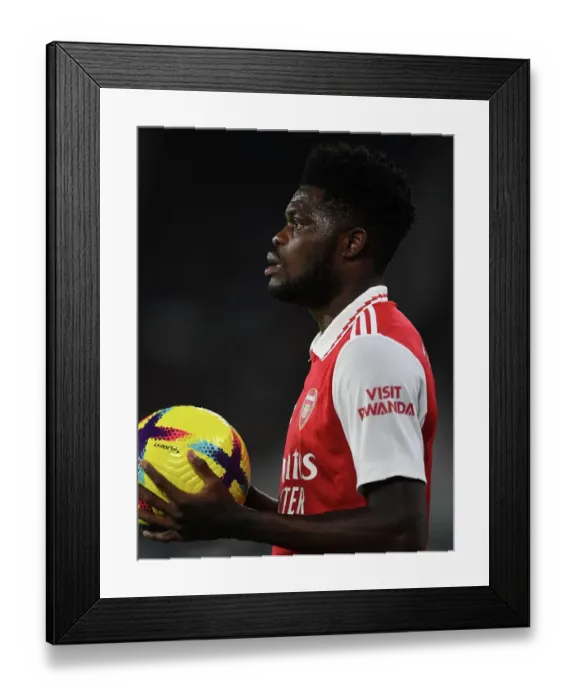 Framed Print : Thomas Partey in Action: Wolverhampton Wanderers vs Arsenal FC, Premier League 2022-23