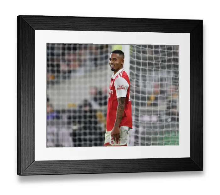 Framed Print : Wolverhampton Wanderers v Arsenal FC - Premier League
