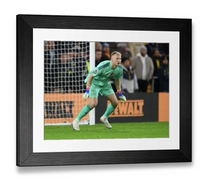 Framed Print : Arsenal's Aaron Ramsdale in Action against Wolverhampton Wanderers in the Premier League (2022-23) Framed Print : Arsenal's Aaron Ramsdale in Action against Wolverhampton Wanderers in the Premier League (2022-23)
