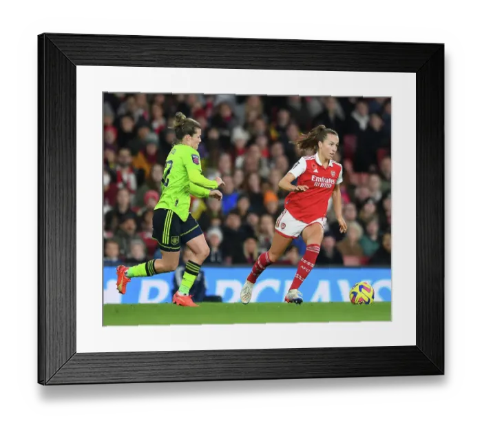 Framed Print : Arsenal vs Manchester United: FA Women's Super League Showdown at Emirates Stadium