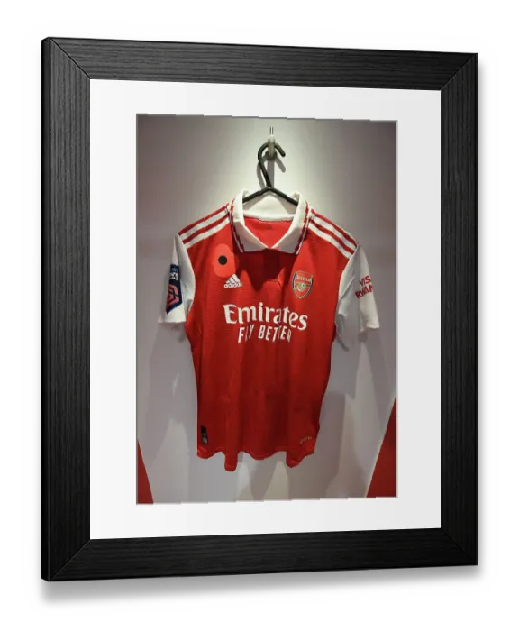 Framed Print : Arsenal Women Honor Remembrance Day with Poppy Shirts vs. Manchester United (FA Women's Super League)