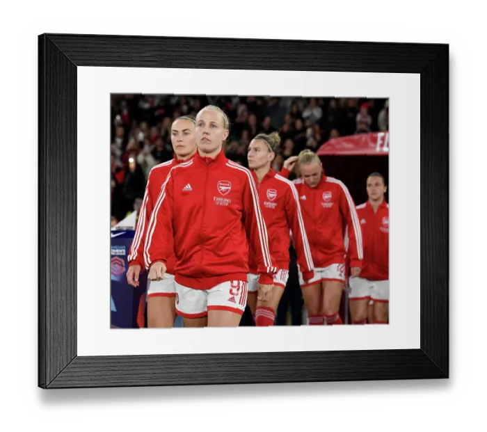 Framed Print : Beth Mead: Arsenal Star Readies for FA WSL Clash Against Manchester United Framed Print : Beth Mead: Arsenal Star Readies for FA WSL Clash Against Manchester United