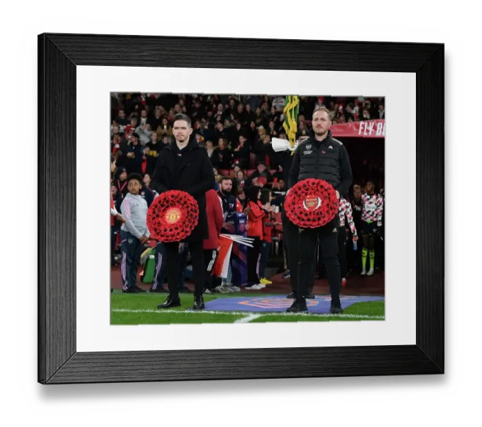 Framed Print : Arsenal vs Manchester United: Eidevall and Skinner Face Off in WSL Clash at Emirates Stadium