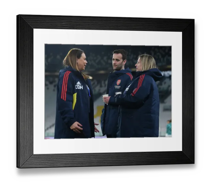 Framed Print : Arsenal's Ross Martinovic Brings Humor Ahead of Juventus Showdown in UEFA Women's Champions League