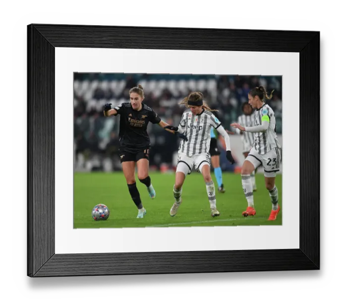 Framed Print : Miedema vs. Pedersen: A Champion's Battle - Juventus vs. Arsenal in the UEFA Women's Champions League Framed Print : Miedema vs. Pedersen: A Champion's Battle - Juventus vs. Arsenal in the UEFA Women's Champions League