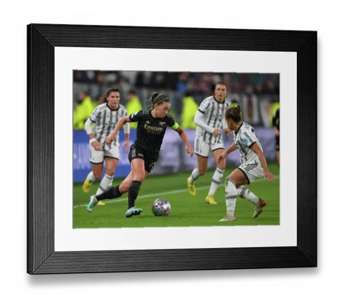 Framed Print : Battle in Group C: Juventus vs. Arsenal - UEFA Women's Champions League Framed Print : Battle in Group C: Juventus vs. Arsenal - UEFA Women's Champions League