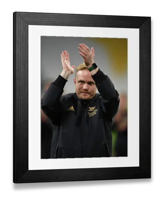 Framed Print : Juventus vs Arsenal: Eidevall's Arsenal Women Battle in UEFA Champions League Group C (Turin, Italy, November 2022)