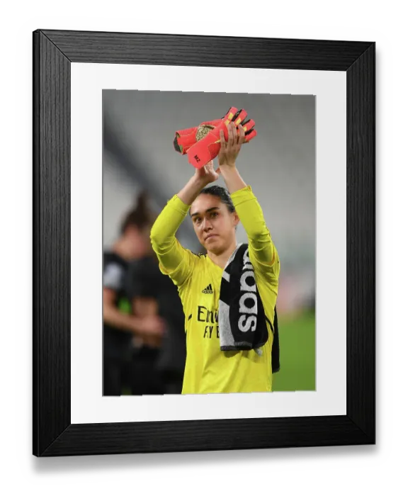 Framed Print : Arsenal's Manuela Zinsberger Thanks Fans After Juventus Clash in UEFA Women's Champions League Framed Print : Arsenal's Manuela Zinsberger Thanks Fans After Juventus Clash in UEFA Women's Champions League