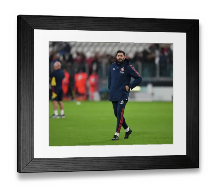 Framed Print : Arsenal vs Juventus: Group C - UEFA Women's Champions League Showdown in Turin Framed Print : Arsenal vs Juventus: Group C - UEFA Women's Champions League Showdown in Turin