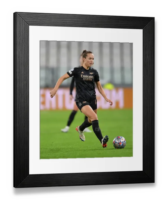 Framed Print : Battle in Turin: Juventus vs. Arsenal - UEFA Women's Champions League Showdown