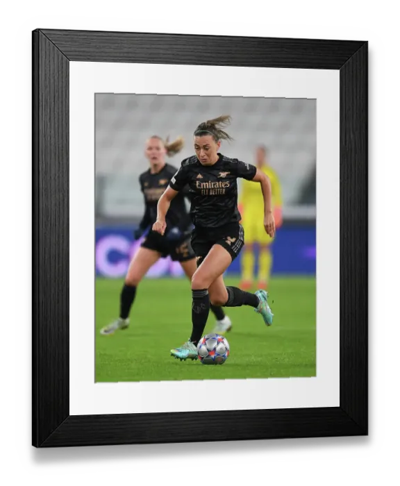 Framed Print : Battle in Group C: Juventus vs. Arsenal - UEFA Women's Champions League (November 2022), Turin, Italy