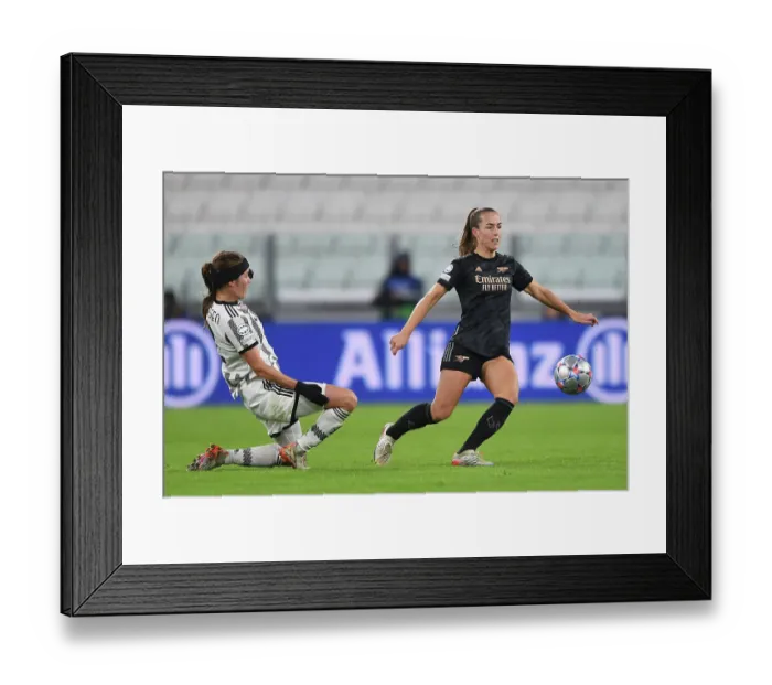 Framed Print : Juventus vs. Arsenal: Battle in Group C - UEFA Women's Champions League, Turin 2022