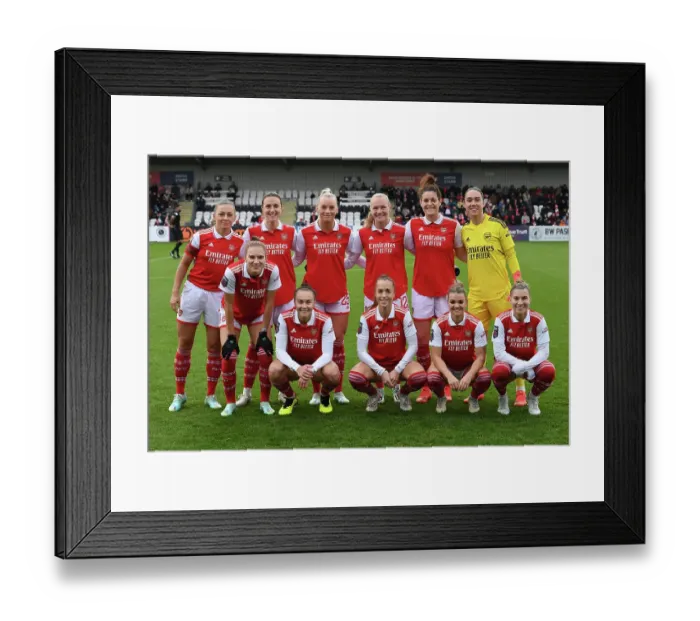 Framed Print : Arsenal Women vs Everton Women: Pre-Match Team Huddle - FA Women's Super League (2022-23) Framed Print : Arsenal Women vs Everton Women: Pre-Match Team Huddle - FA Women's Super League (2022-23)