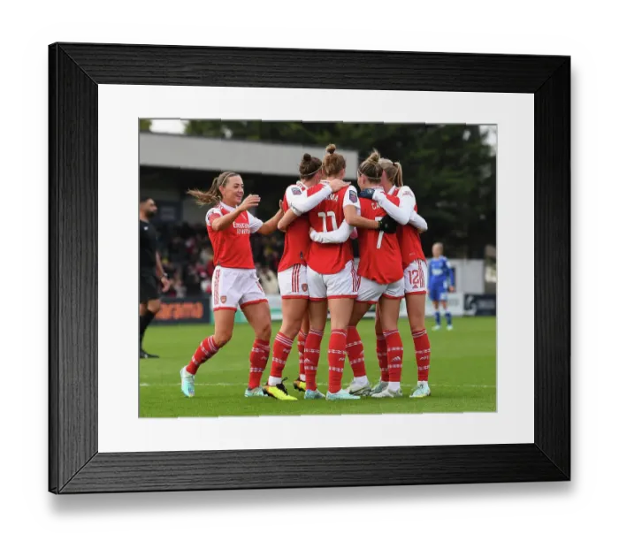 Framed Print : Arsenal Women's Triumph: Vivianne Miedema's Dramatic Goal vs. Everton FC in FA Women's Super League Framed Print : Arsenal Women's Triumph: Vivianne Miedema's Dramatic Goal vs. Everton FC in FA Women's Super League