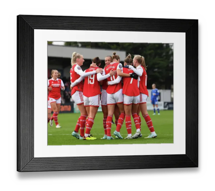 Framed Print : Arsenal Women's Victory: Vivianne Miedema Scores Dramatic Goal Against Everton in FA Women's Super League
