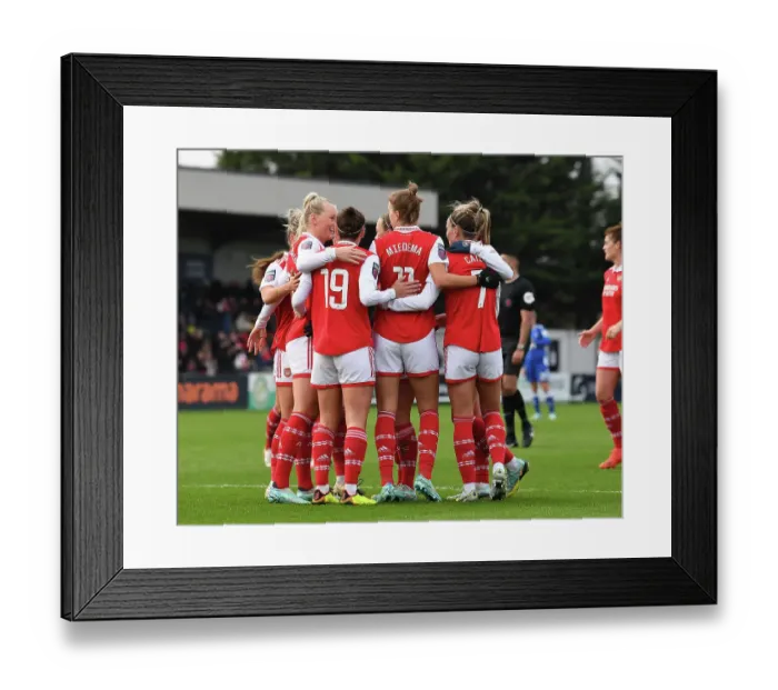 Framed Print : Arsenal Women's Victory: Vivianne Miedema's Thrilling Goal vs. Everton FC in FA Women's Super League