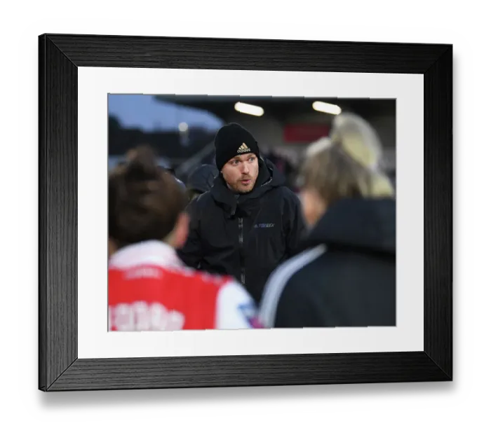Framed Print : Arsenal Women: Jonas Eidevall Addresses Team After FA WSL Match vs Everton (December 2022)