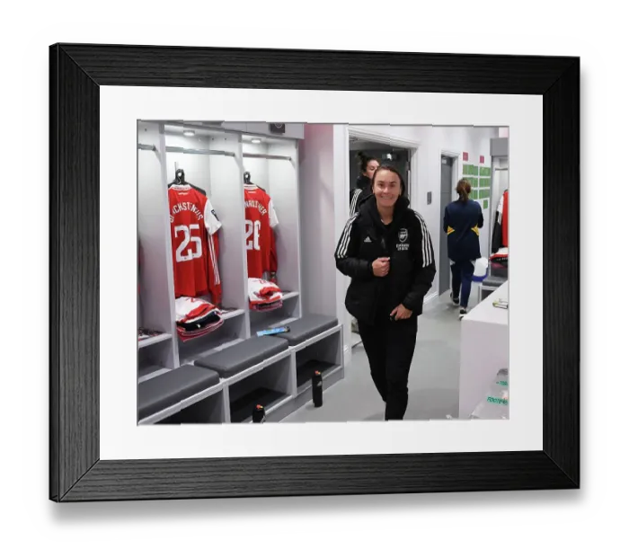 Framed Print : Arsenal's Caitlin Foord Readies for FA WSL Clash Against Everton at Meadow Park Framed Print : Arsenal's Caitlin Foord Readies for FA WSL Clash Against Everton at Meadow Park