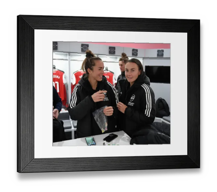 Framed Print : Arsenal Women: Pre-Match Focus on Lia Walti and Caitlin Foord vs Everton Women (2022-23)