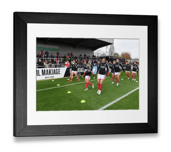 Framed Print : Arsenal Women vs Everton Women: Lotte Wubben-Moy Gears Up for FA Women's Super League Clash