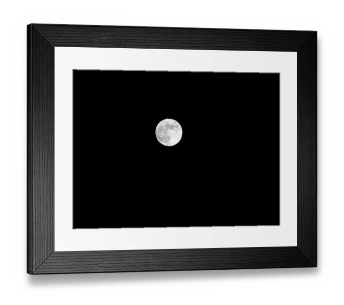 Framed Print : Arsenal WFC vs Juventus FC: Moonlit Battle in UEFA Women's Champions League Group C Framed Print : Arsenal WFC vs Juventus FC: Moonlit Battle in UEFA Women's Champions League Group C
