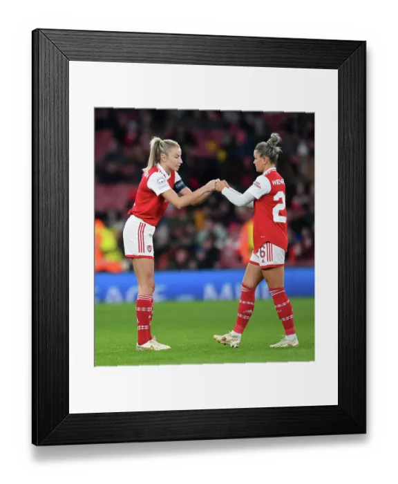 Framed Print : Arsenal WFC vs Juventus FC: Battle in the UEFA Women's Champions League Framed Print : Arsenal WFC vs Juventus FC: Battle in the UEFA Women's Champions League