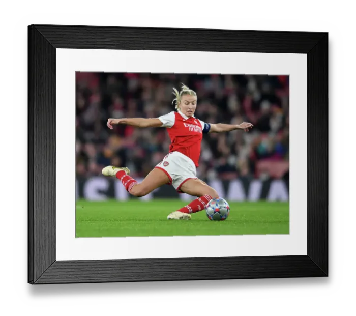Framed Print : Battle in Group C: Arsenal Women vs Juventus Women, UEFA Women's Champions League (December 2022)
