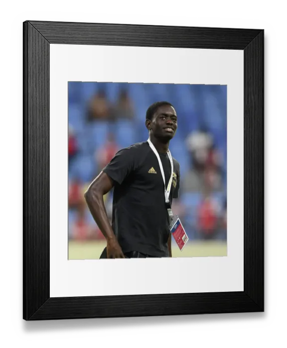 Framed Print : Arsenal v Olympic Lyonnnais: Dubai Super Cup