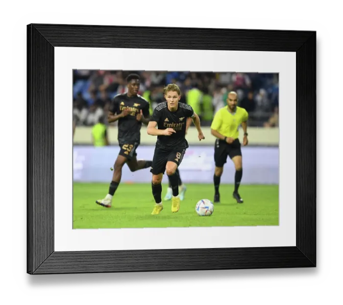 Framed Print : Arsenal vs. Olympique Lyonnais: Dubai Super Cup Showdown (2022-23) Framed Print : Arsenal vs. Olympique Lyonnais: Dubai Super Cup Showdown (2022-23)
