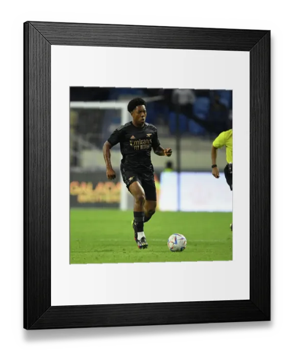 Framed Print : Arsenal vs. Olympique Lyonnais: Dubai Super Cup Clash, 2022