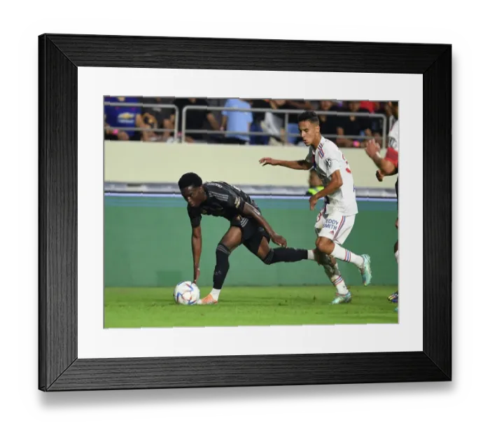 Framed Print : Arsenal vs. Olympique Lyonnais: Dubai Super Cup Showdown, 2022 Framed Print : Arsenal vs. Olympique Lyonnais: Dubai Super Cup Showdown, 2022
