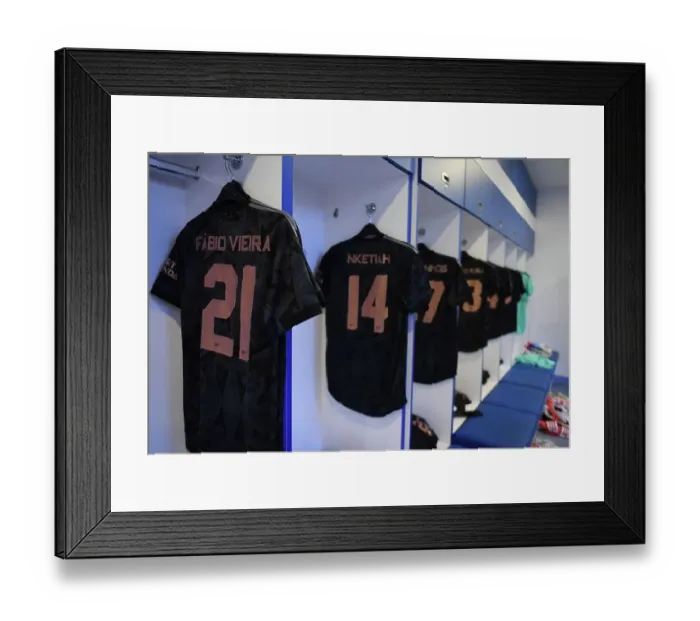 Framed Print : Arsenal FC in Dubai: Gearing Up for Arsenal vs. Olympique Lyonnais at the Dubai Super Cup