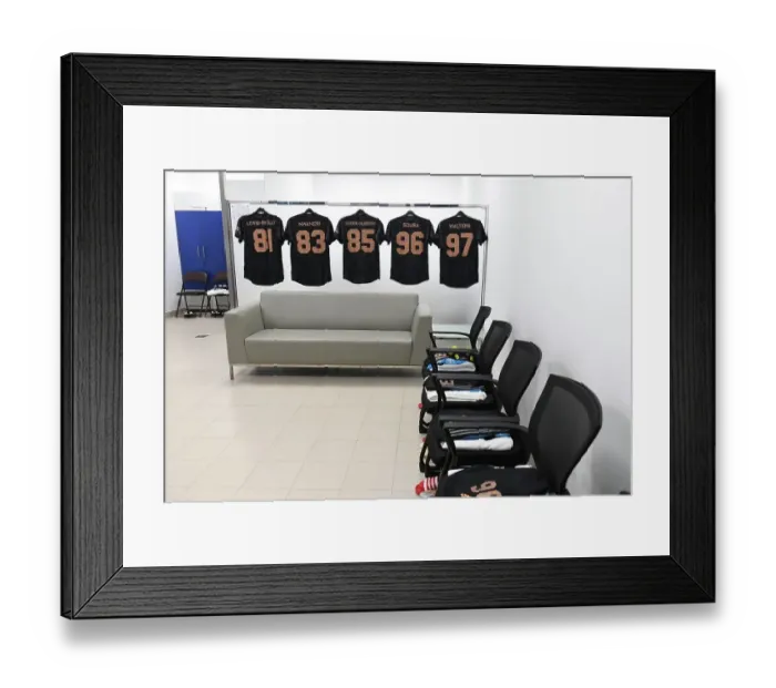 Framed Print : Arsenal in the Dubai Super Cup: Preparing for Arsenal v Olympique Lyonnais
