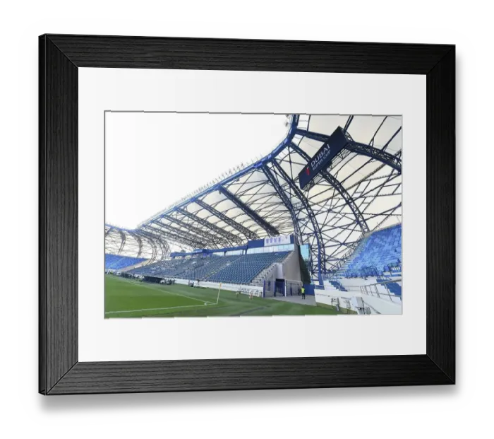 Framed Print : Arsenal vs. Olympique Lyonnais: Dubai Super Cup Showdown, 2022
