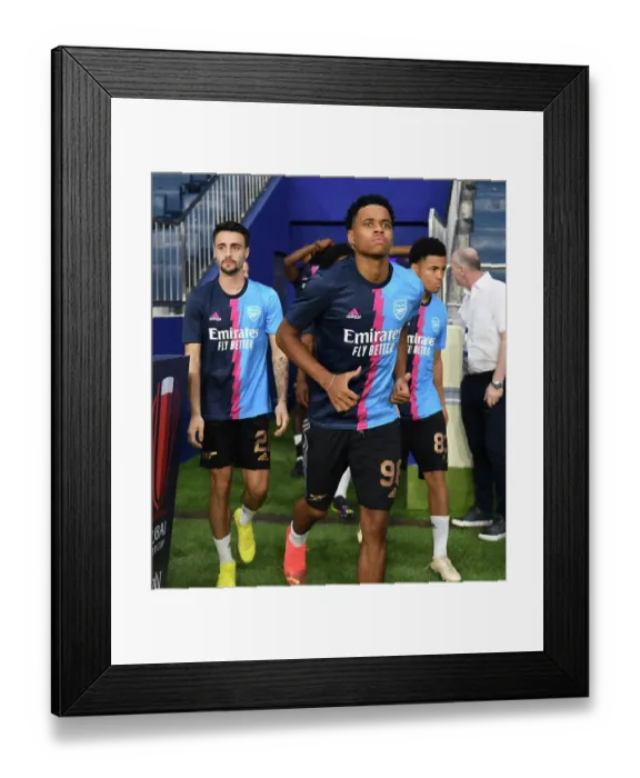 Framed Print : Arsenal vs. Olympique Lyonnais: Dubai Super Cup Showdown, 2022 Framed Print : Arsenal vs. Olympique Lyonnais: Dubai Super Cup Showdown, 2022