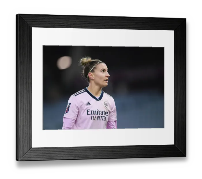 Framed Print : Steph Catley in Action: Arsenal vs. Aston Villa - Barclays Women's Super League