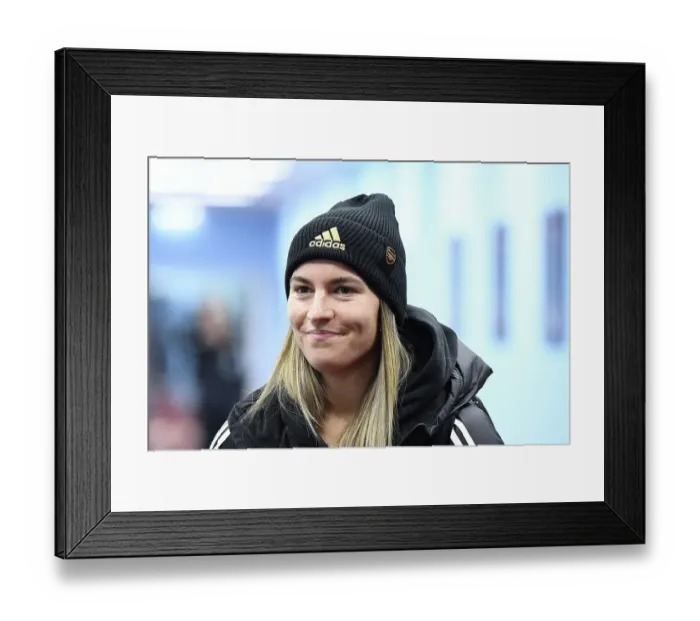 Framed Print : Arsenal Women's Squad Arrives at Villa Park Ahead of Aston Villa Showdown (Barclays FA WSL 2022-23)