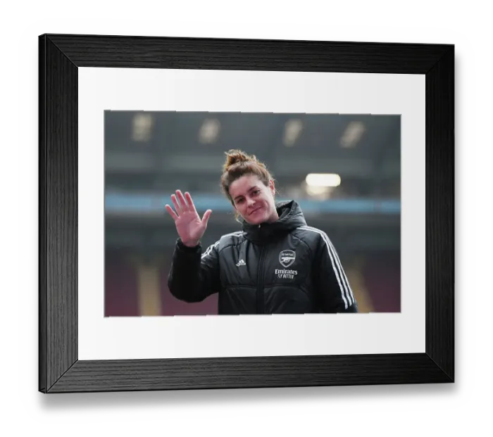 Framed Print : Arsenal's Jennifer Beattie Poses Before Aston Villa vs Arsenal (2022-23 Barclays Women's Super League)