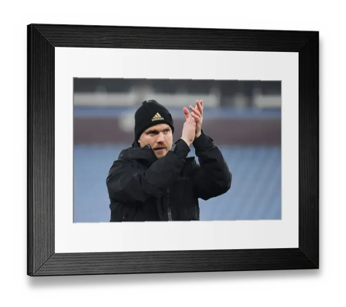 Framed Print : Arsenal Women's Coach Reacts After FA WSL Match Against Aston Villa (2022-23)