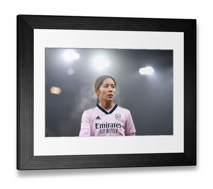Framed Print : Mana Iwabuchi in Action: Aston Villa vs. Arsenal, 2022-23 Women's Super League