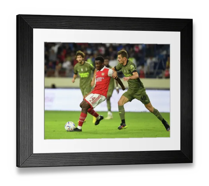 Framed Print : Arsenal vs AC Milan: Dubai Super Cup Clash (2022-23)
