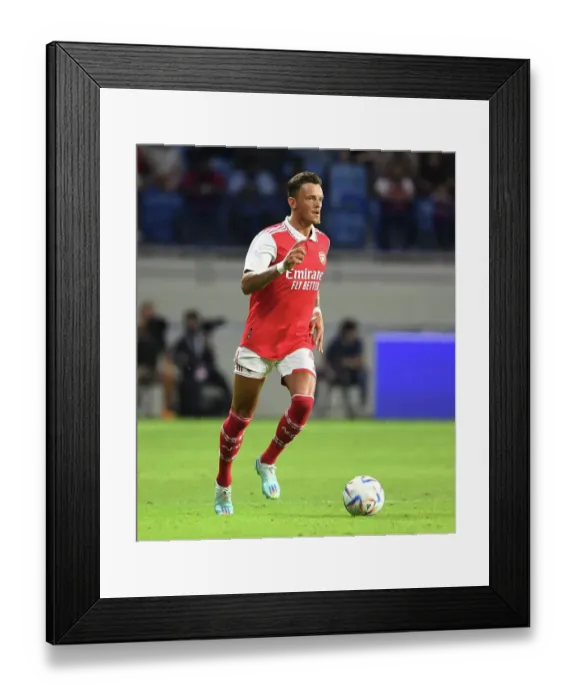 Framed Print : Arsenal vs AC Milan: Dubai Super Cup Showdown, 2022-23 Framed Print : Arsenal vs AC Milan: Dubai Super Cup Showdown, 2022-23